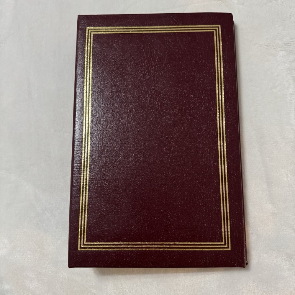 Vintage Bonded Leather Photo Album Burgundy Gold Trim 3 Ring 4x6 With Refills
